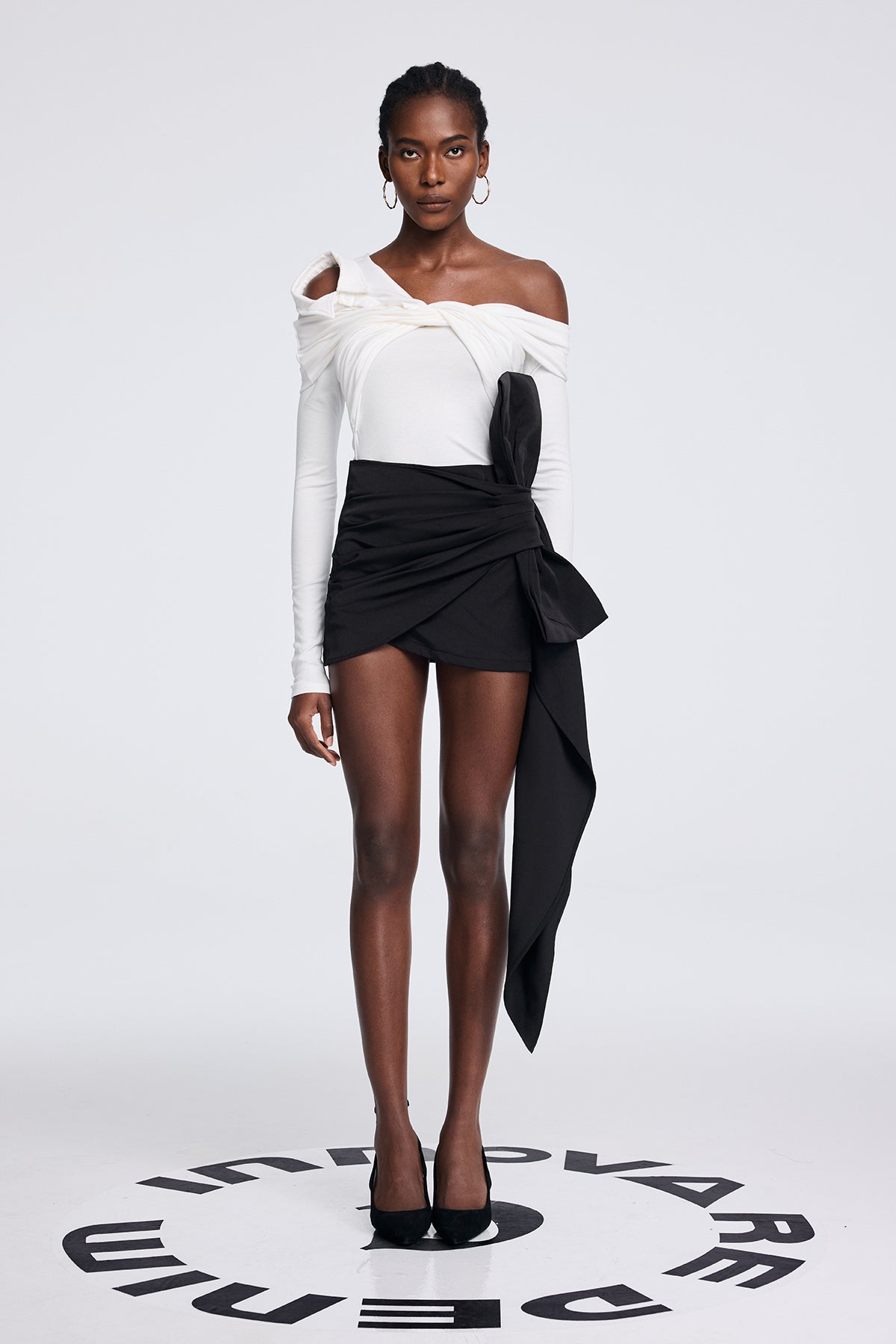 Aparicion Ruch Bow Fringe Skirt In Black