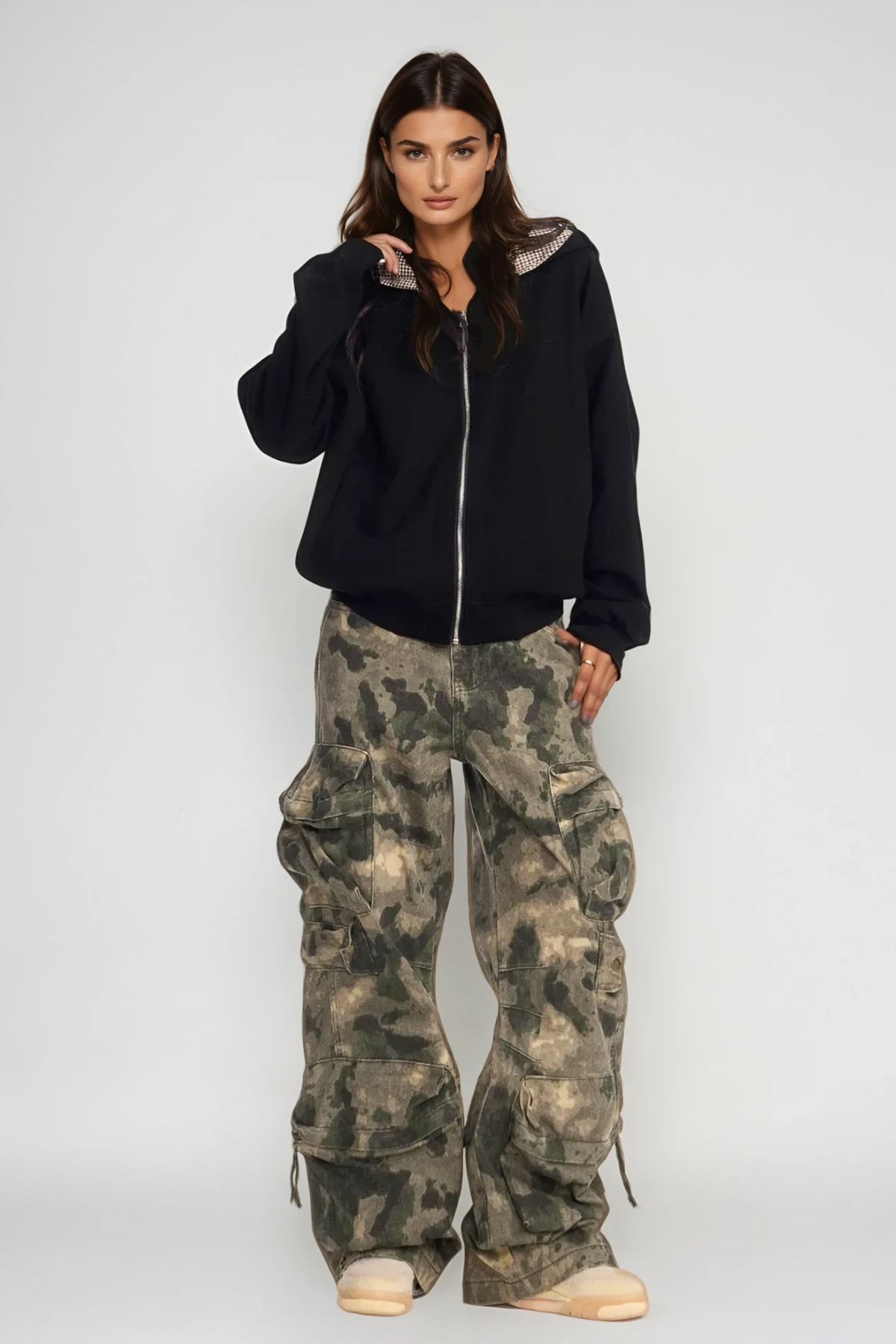 Aragorn Camouflage Print Cargo Jeans