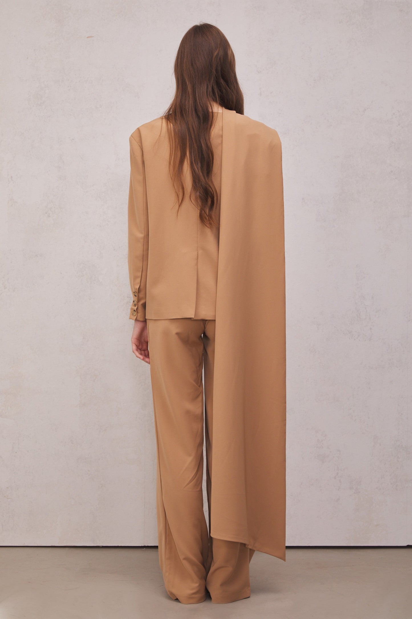 Claire Cutout Blazer Set In Brown