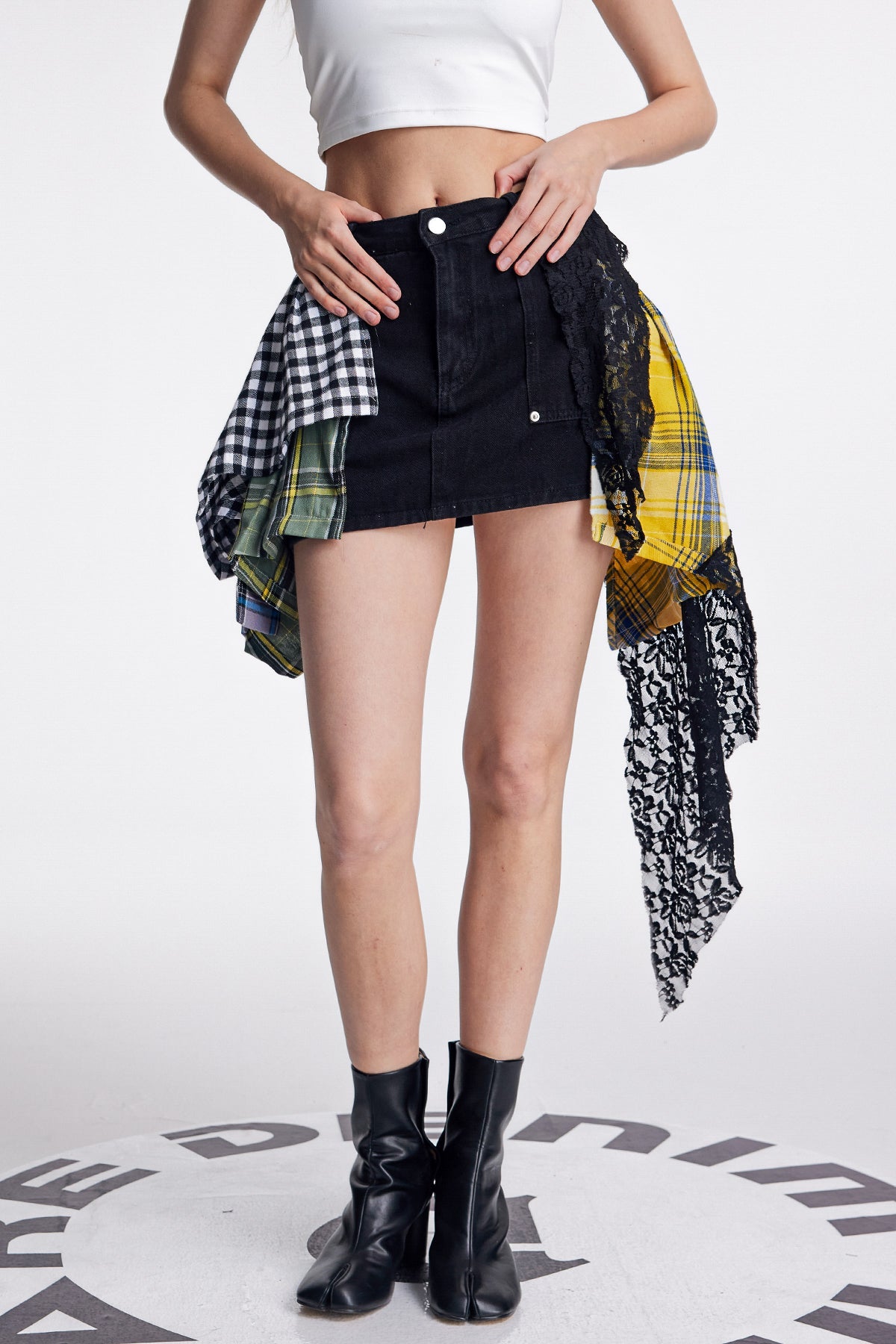 Amun Lace Grid Deconstruct Denim Skirt In Black