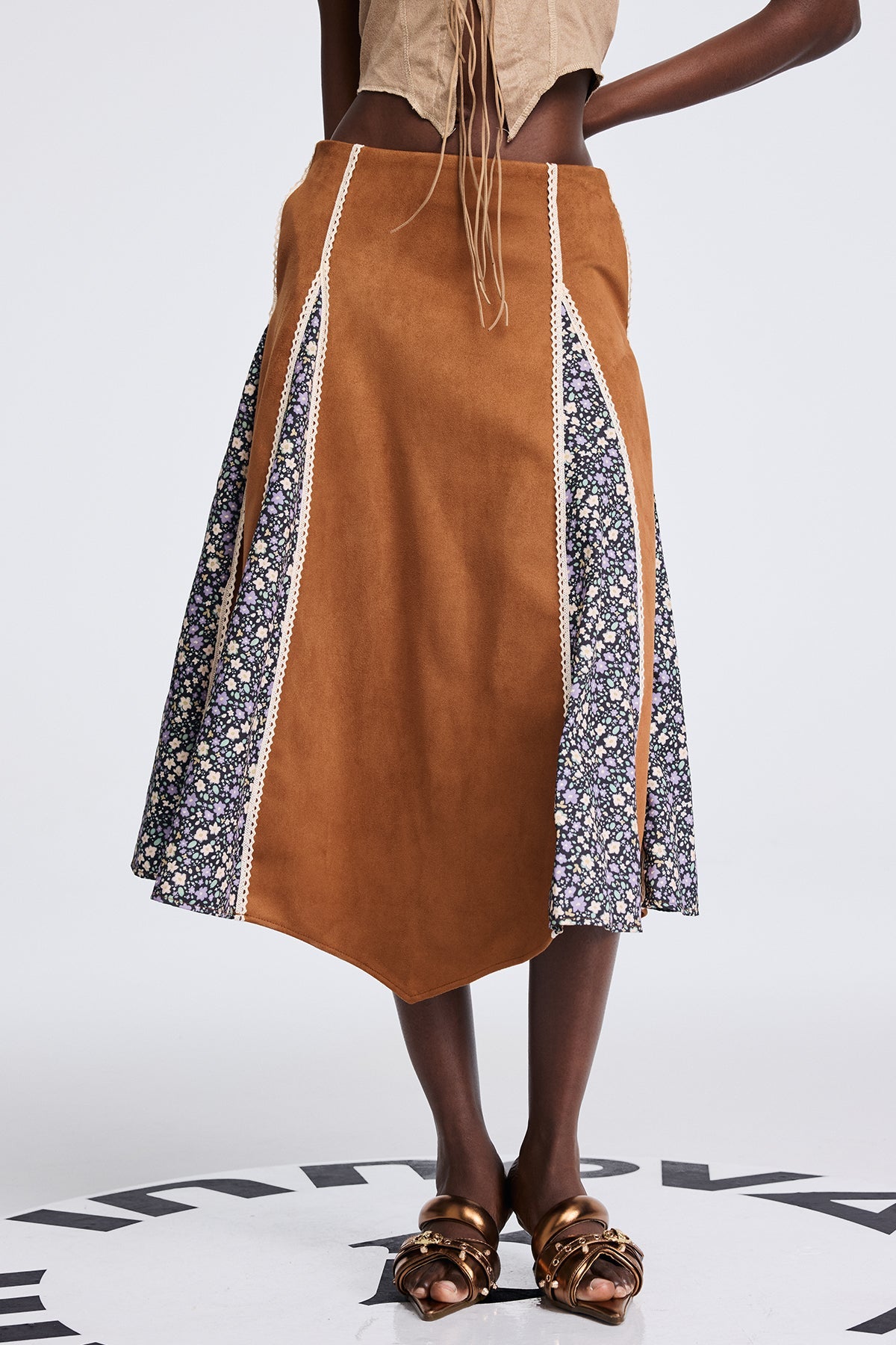 Aoko Suede Floral Split Skirt