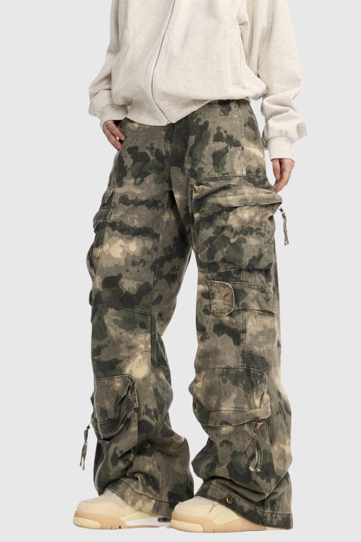 Aragorn Camouflage Print Cargo Jeans