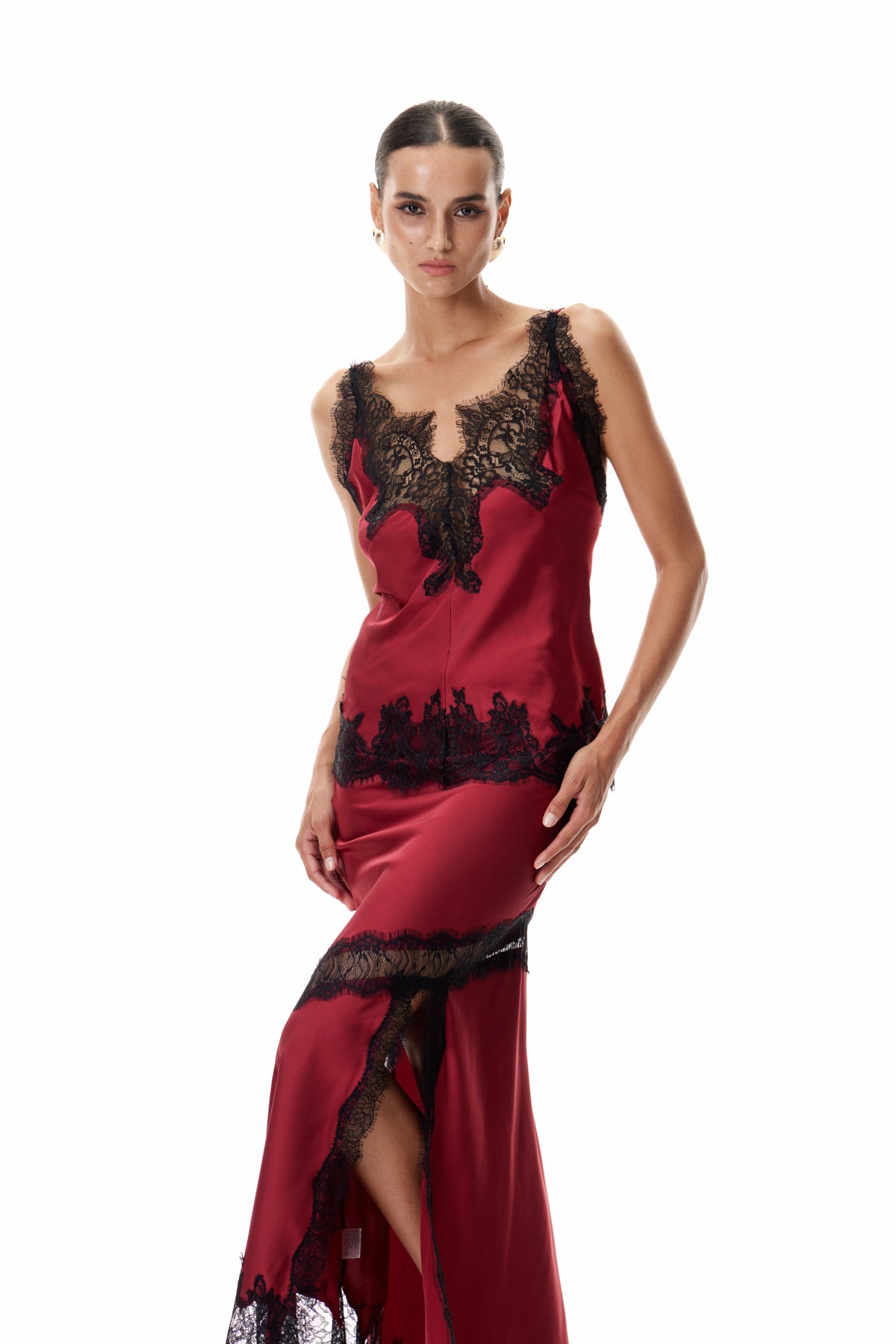 Bess Lace Satin Skirt In Red
