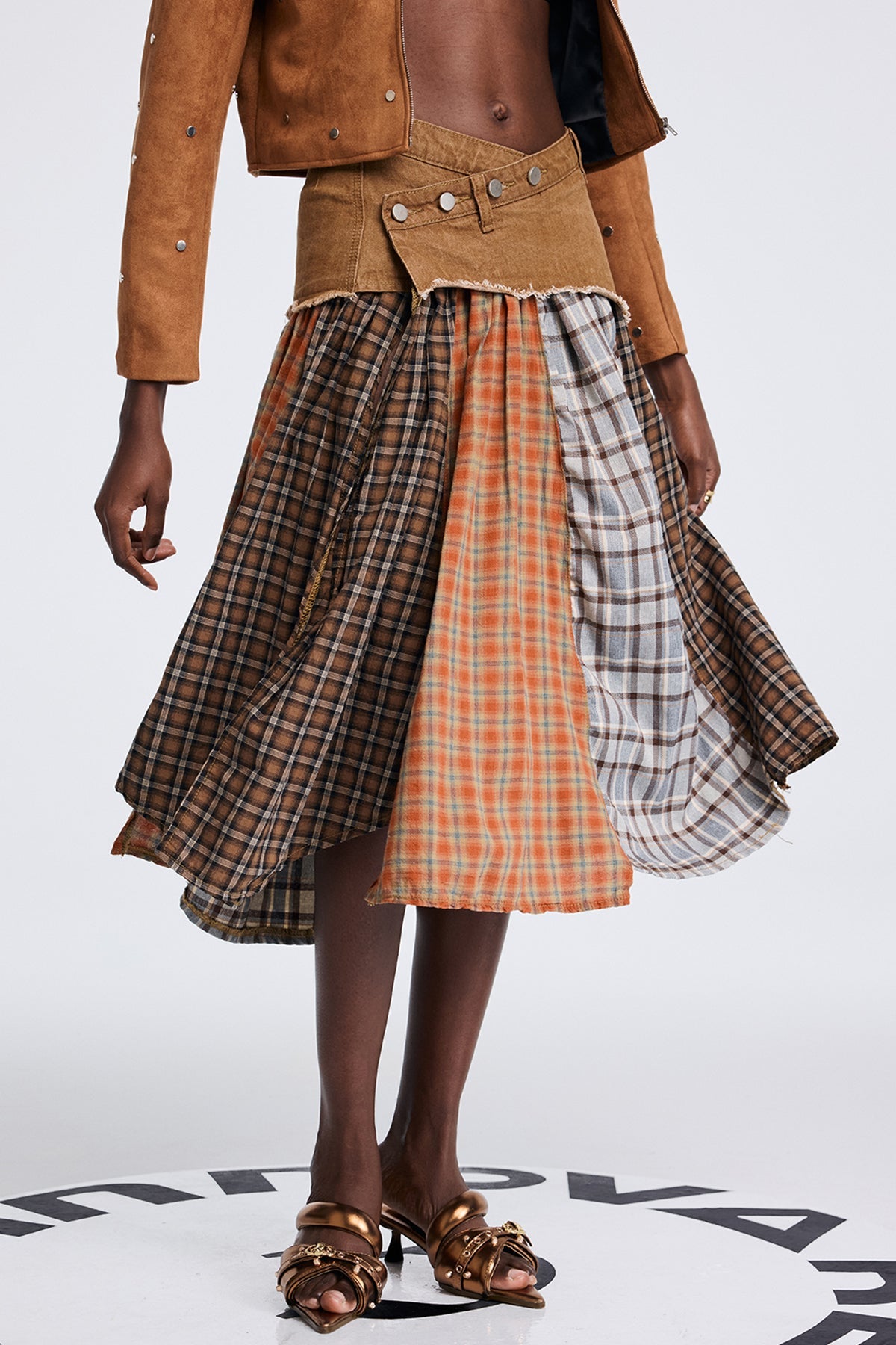 Divya Grid Ruffle Fringe Skirt