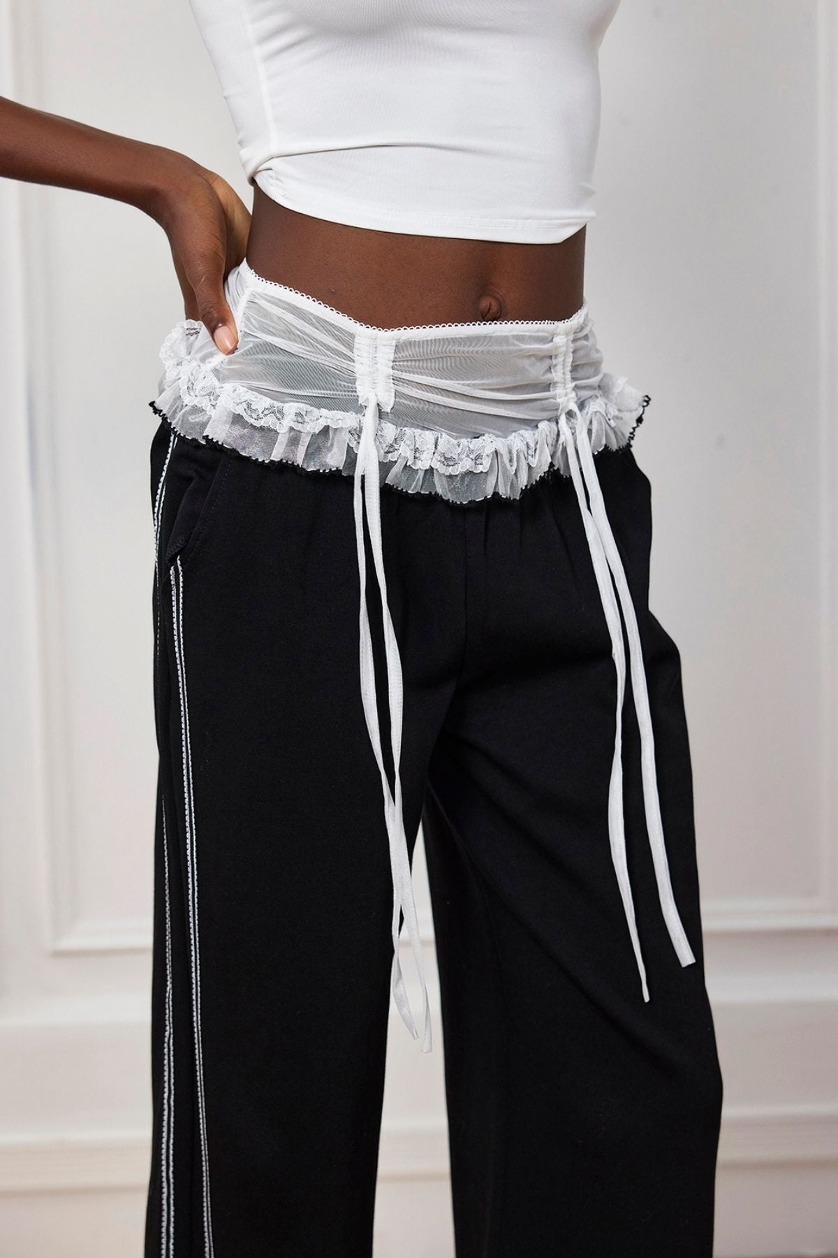 Sariah Lace Bow Pants